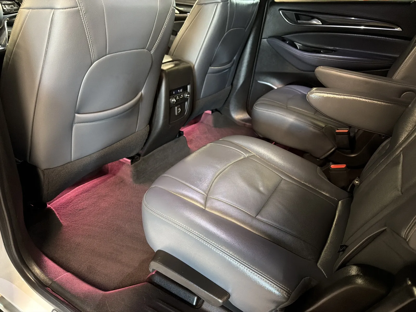 2023 Buick Enclave Essence - Photo 33
