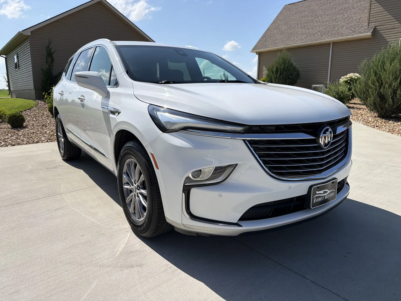 2023 Buick Enclave Essence - Photo 8