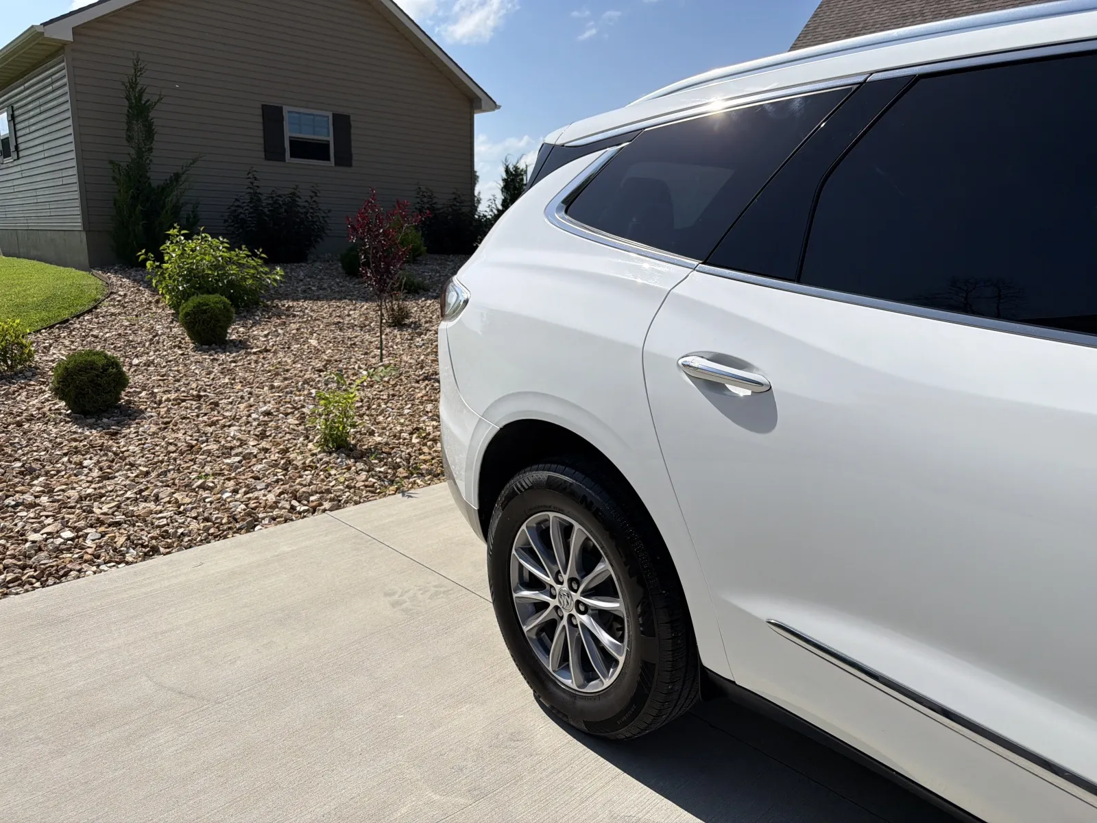 2023 Buick Enclave Essence - Photo 46