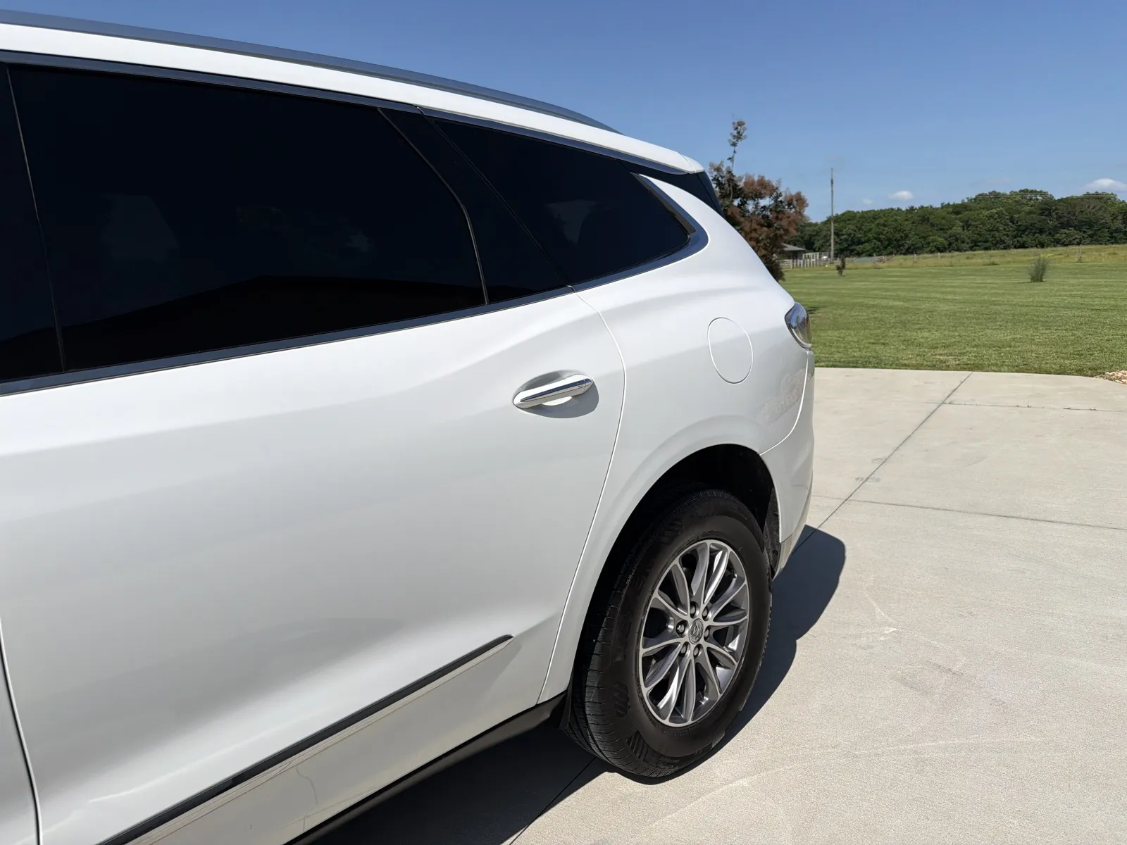 2023 Buick Enclave Essence - Photo 44