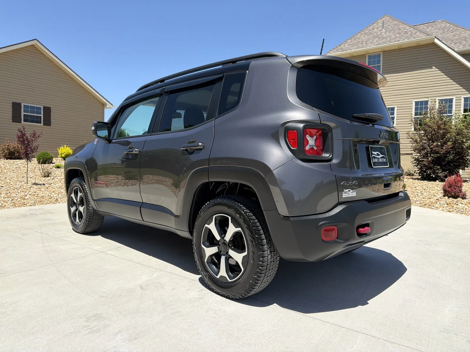 More photos of 2019 JEEP RENEGADE TRAILHAWK at Banks Motors LLC, MO