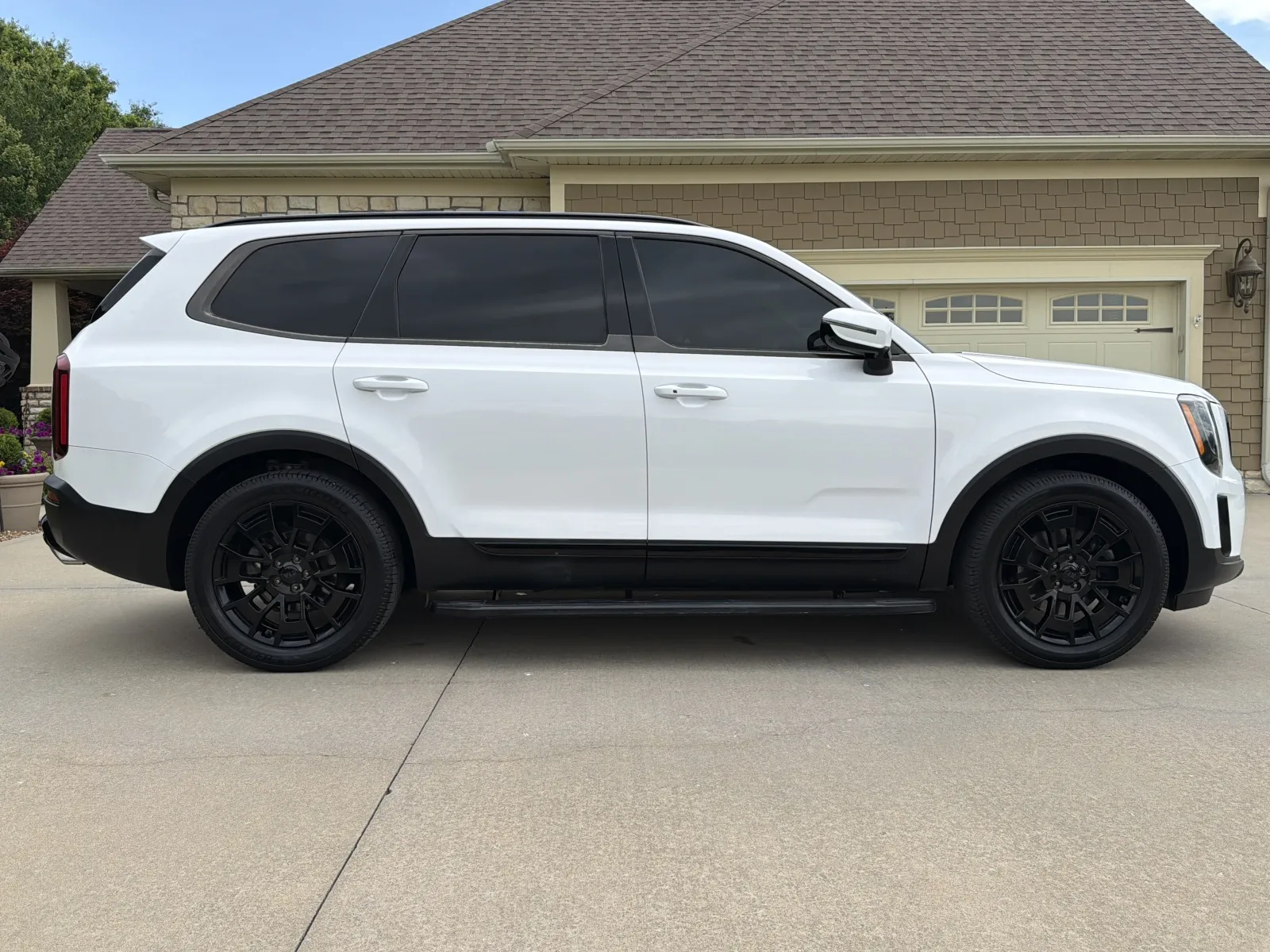 More photos of 2021 KIA TELLURIDE SX at Banks Motors LLC, MO