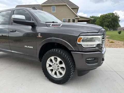 More photos of 2022 RAM 2500 LARAMIE at Banks Motors LLC, MO