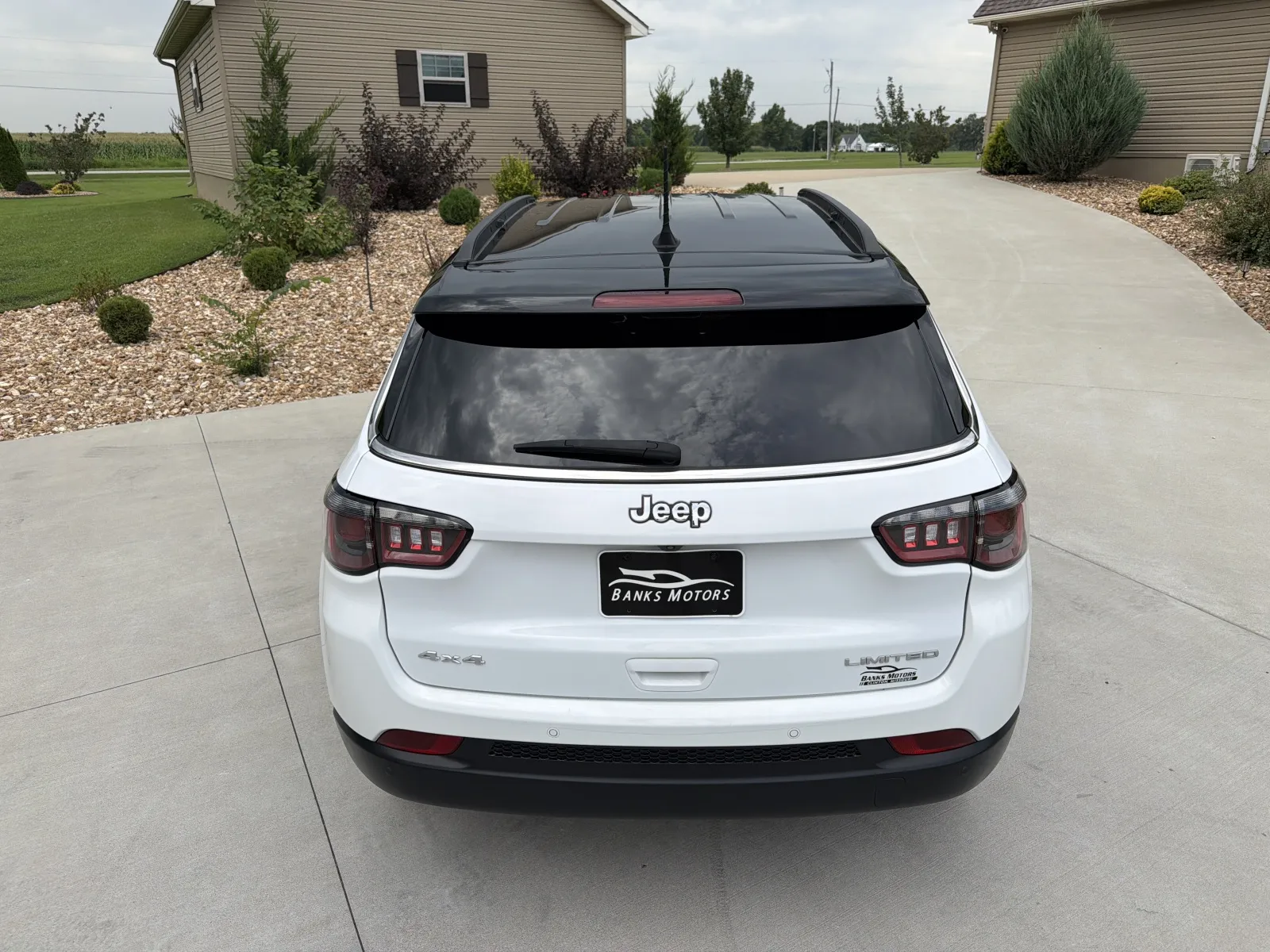 More photos of 2024 Jeep Compass Limited Sport Utility 4D at Banks Motors LLC, MO