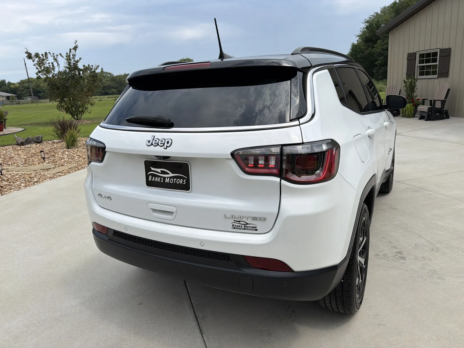 More photos of 2024 Jeep Compass Limited Sport Utility 4D at Banks Motors LLC, MO