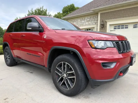 More photos of 2018 JEEP GRAND CHEROKEE TRAILHAWK at Banks Motors LLC, MO