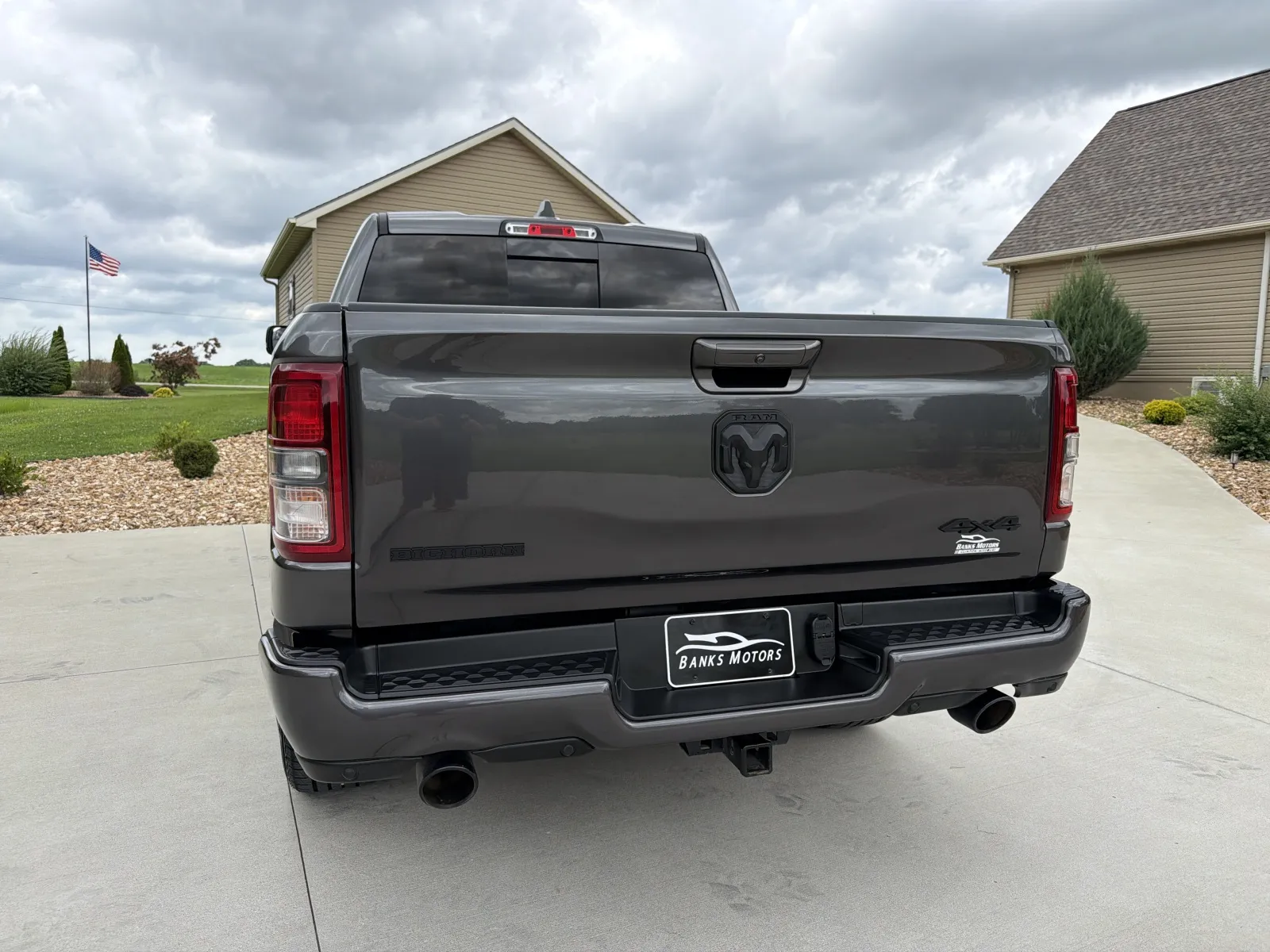 More photos of 2020 Ram 1500 Crew Cab Big Horn Pickup 4D 5 1/2 ft at Banks Motors LLC, MO