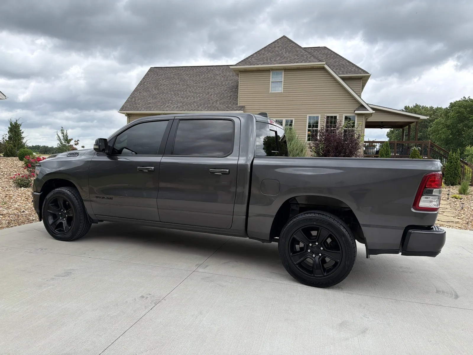 Photos of 2020 Ram 1500 Crew Cab Big Horn Pickup 4D 5 1/2 ft for sale in Clinton, MO at Banks Motors LLC