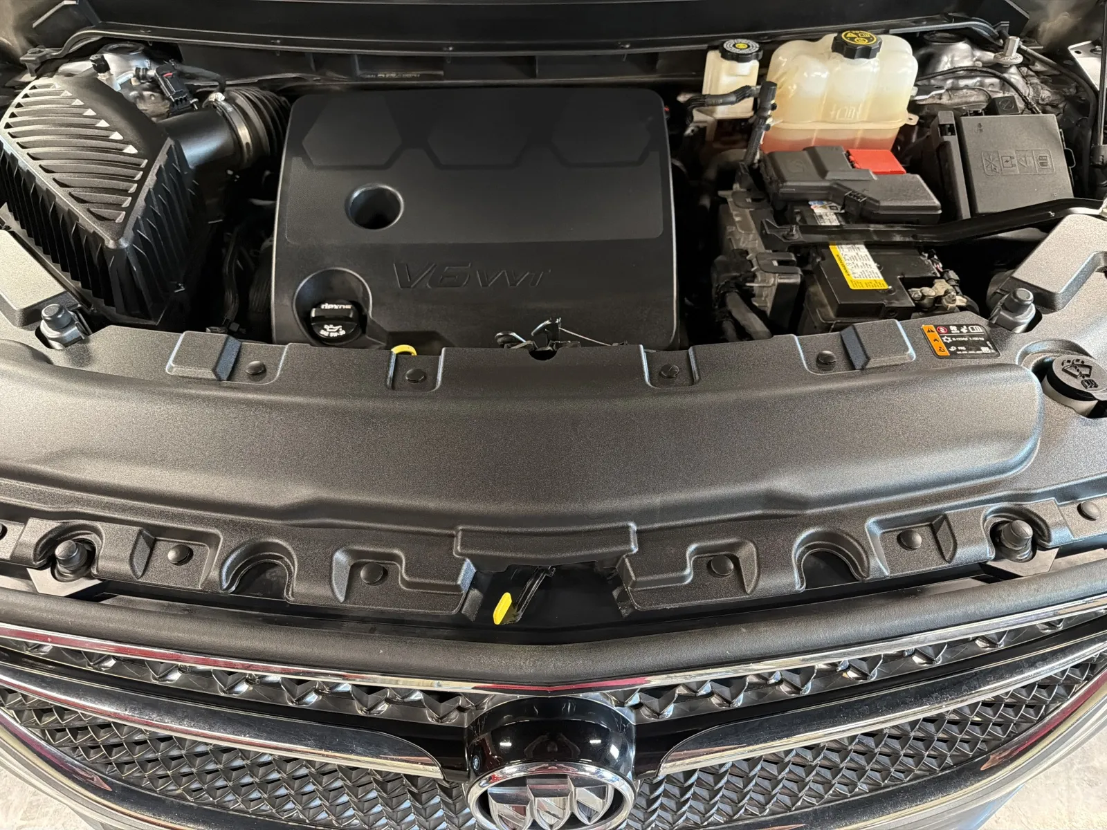 Buick Enclave photo 25