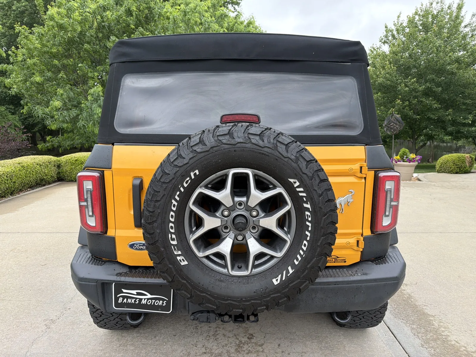More photos of 2021 FORD BRONCO BASE at Banks Motors LLC, MO
