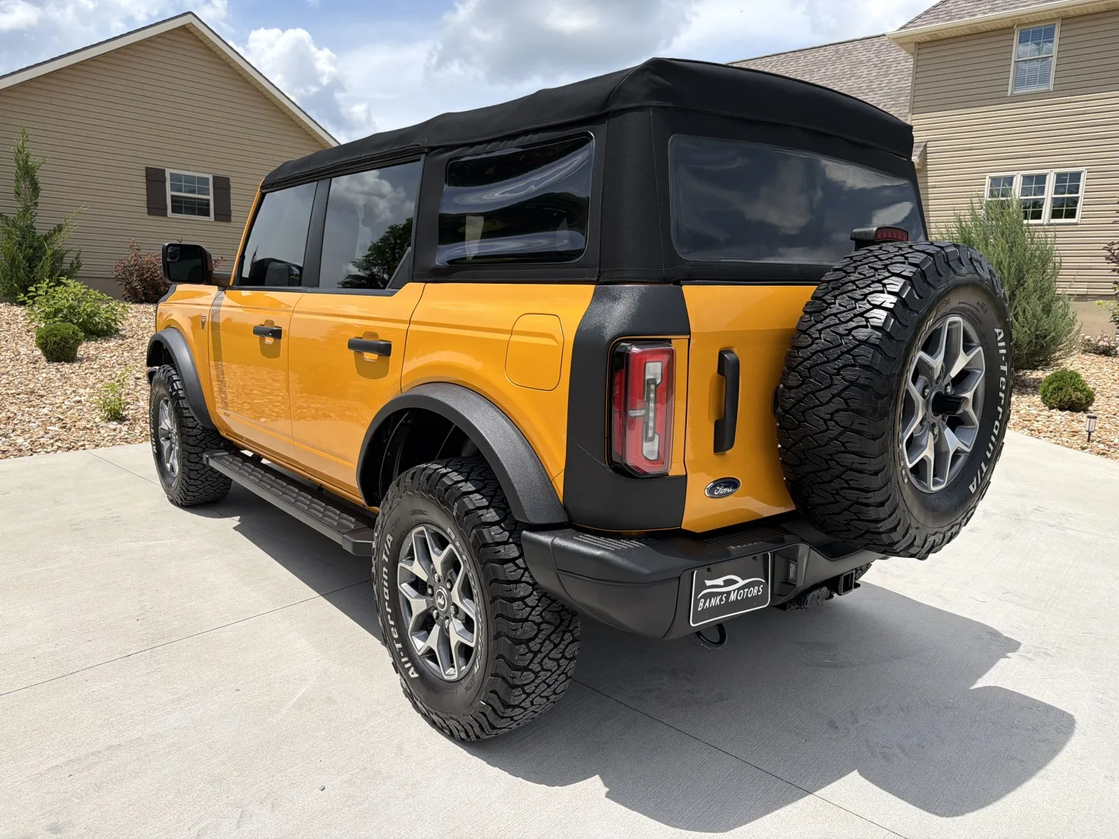 Another view of 2021 Ford Bronco Outer Banks Sport Utility 4D for sale in Clinton, MO at Banks Motors LLC