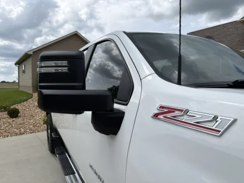 White 2021 CHEVROLET SILVERADO 2500 HEAVY DUTY LT for sale in Clinton, MO