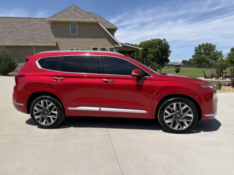 More photos of 2022 Hyundai Santa Fe XRT Sport Utility 4D at Banks Motors LLC, MO