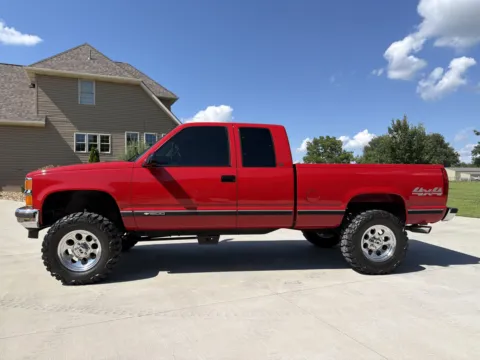 Red 1998 CHEVROLET NoModel K1500 2DR for sale in Clinton, MO