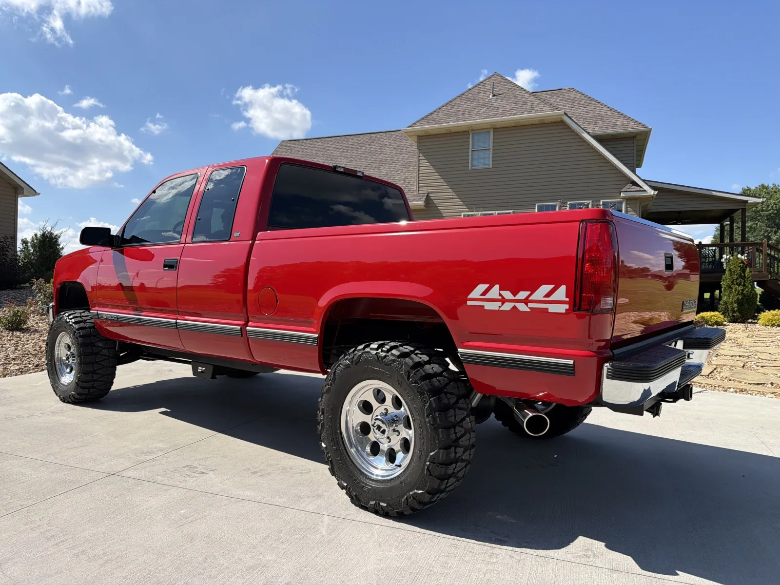 More photos of 1998 CHEVROLET NoModel K1500 2DR at Banks Motors LLC, MO