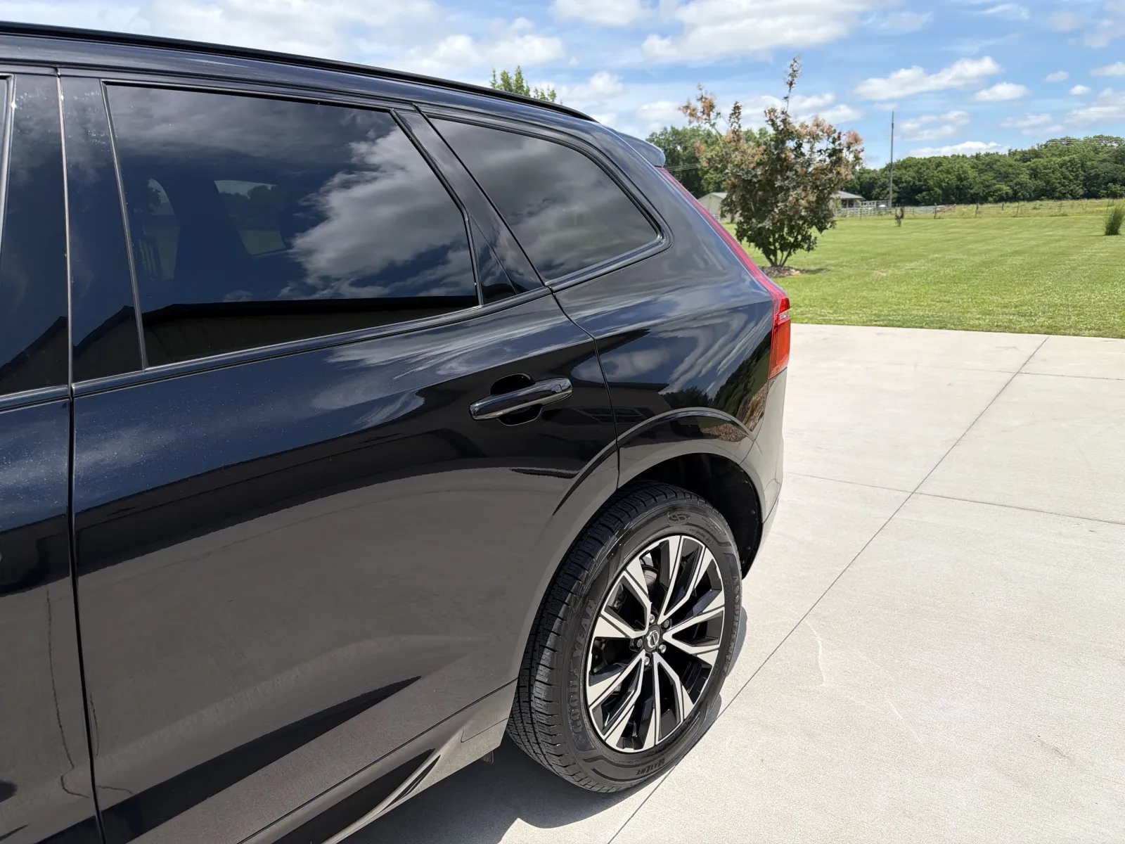 Volvo XC60 photo 29