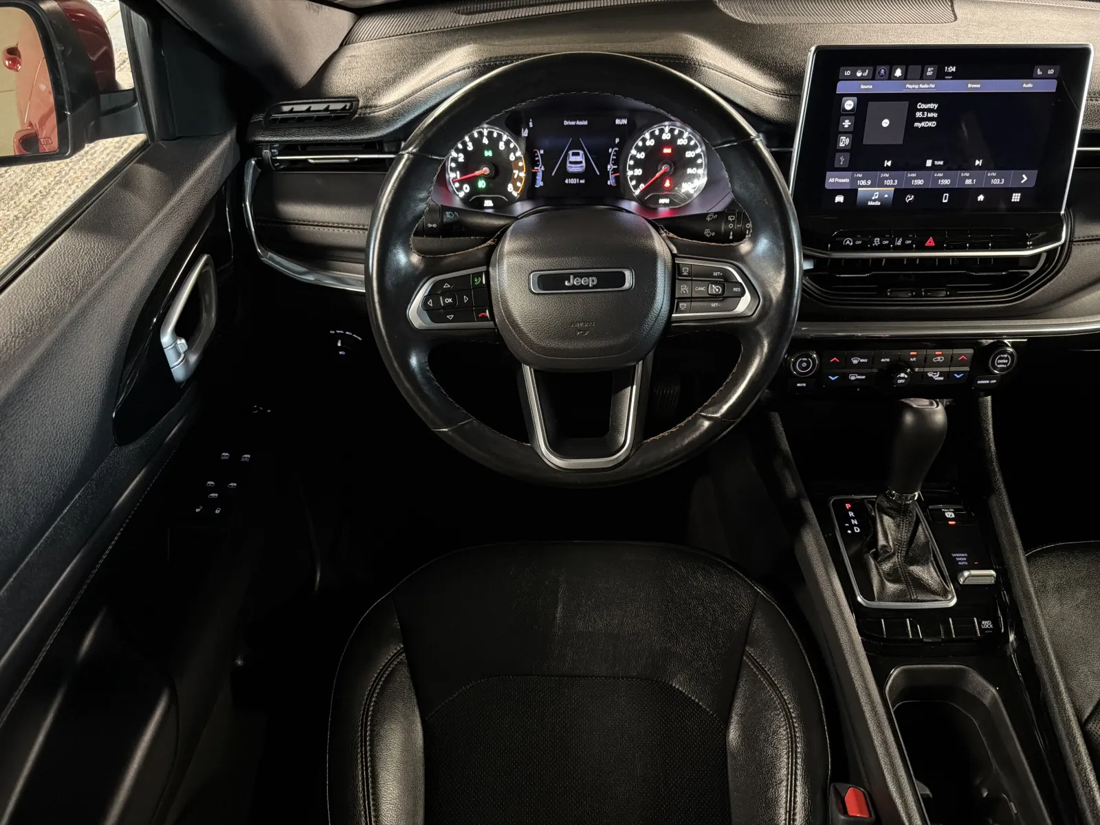 Jeep Compass photo 17
