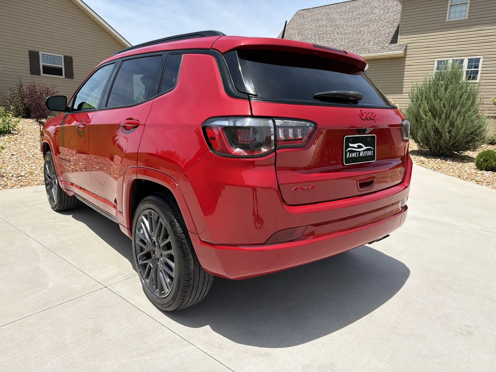 More photos of 2022 Jeep Compass Red Edition Sport Utility 4D at Banks Motors LLC, MO