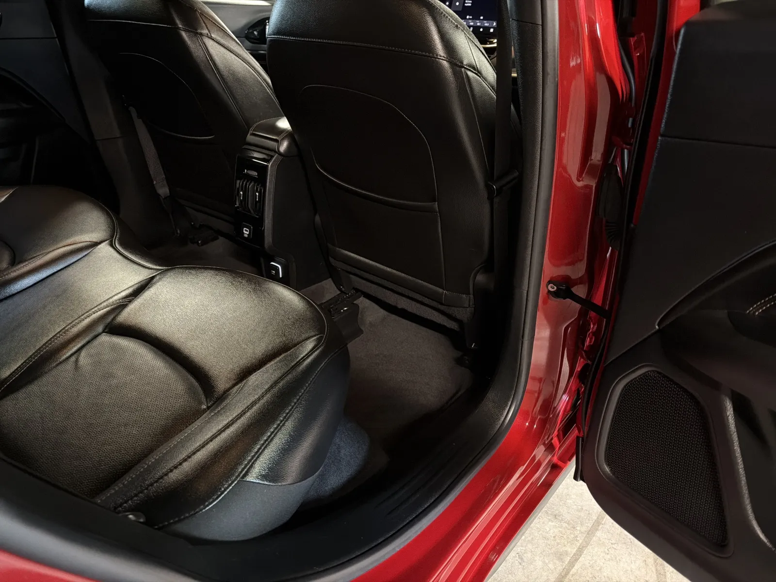 Jeep Compass photo 31