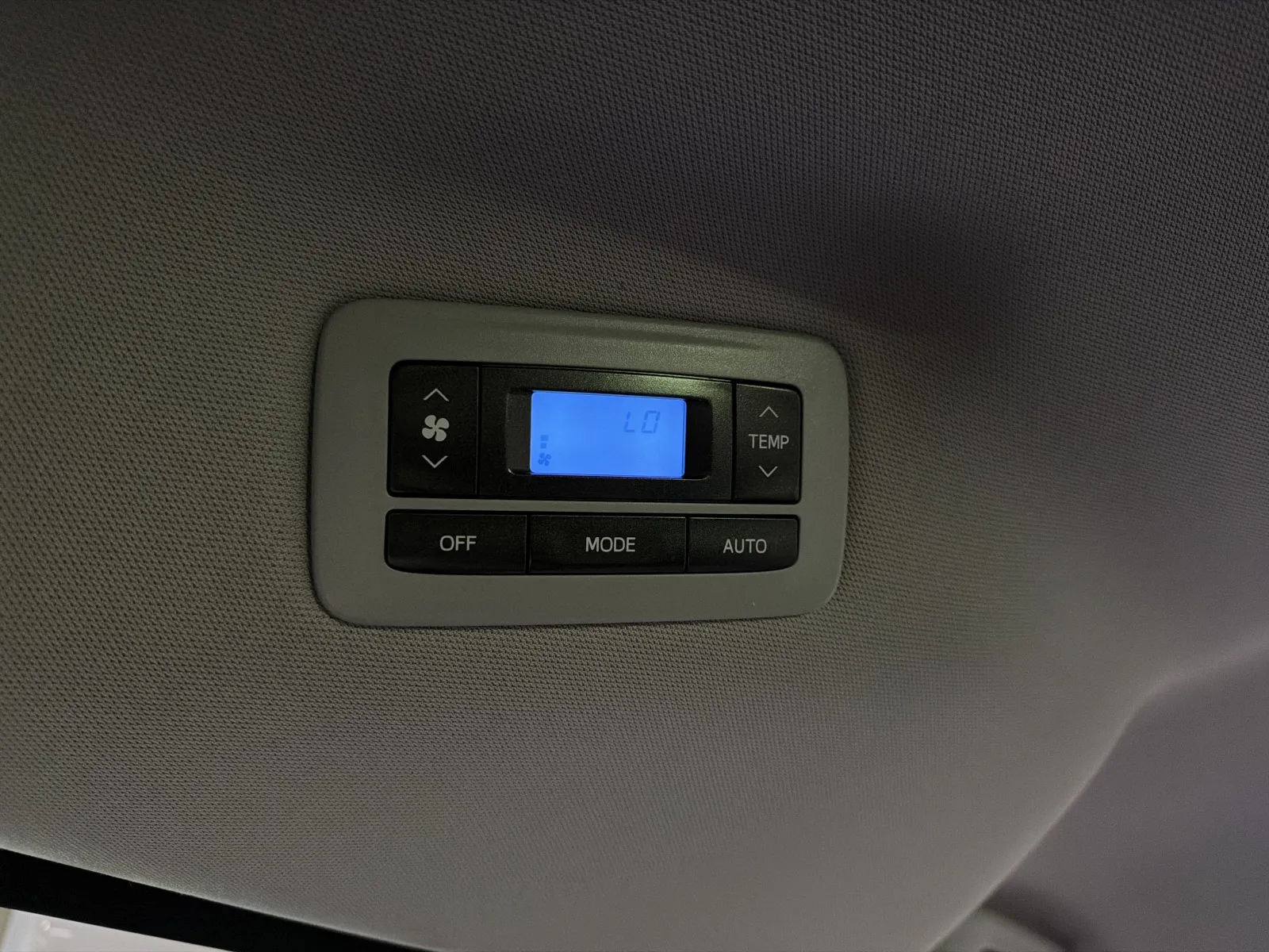 Toyota Sienna photo 29