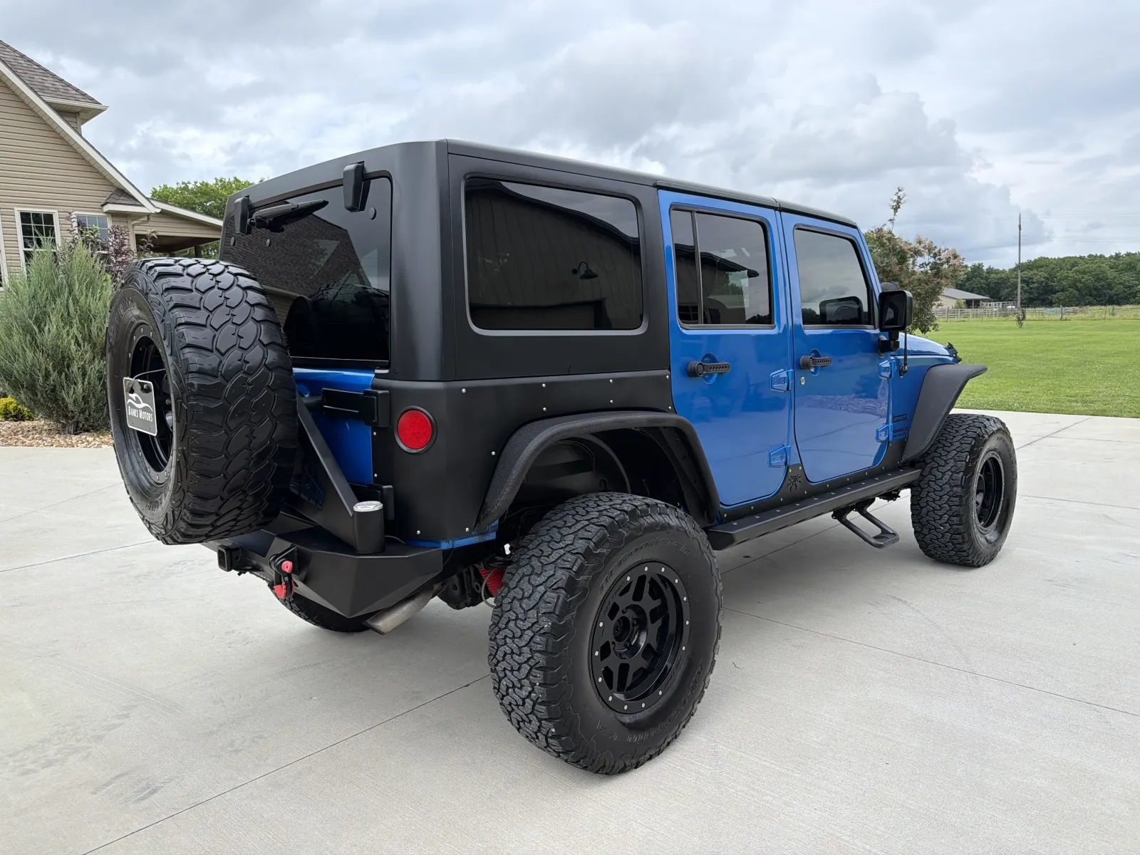 More photos of 2016 Jeep Wrangler Unlimited Sport S Sport Utility 4D at Banks Motors LLC, MO