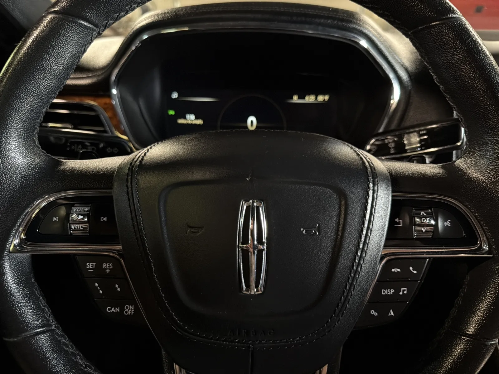 Lincoln Continental photo 21