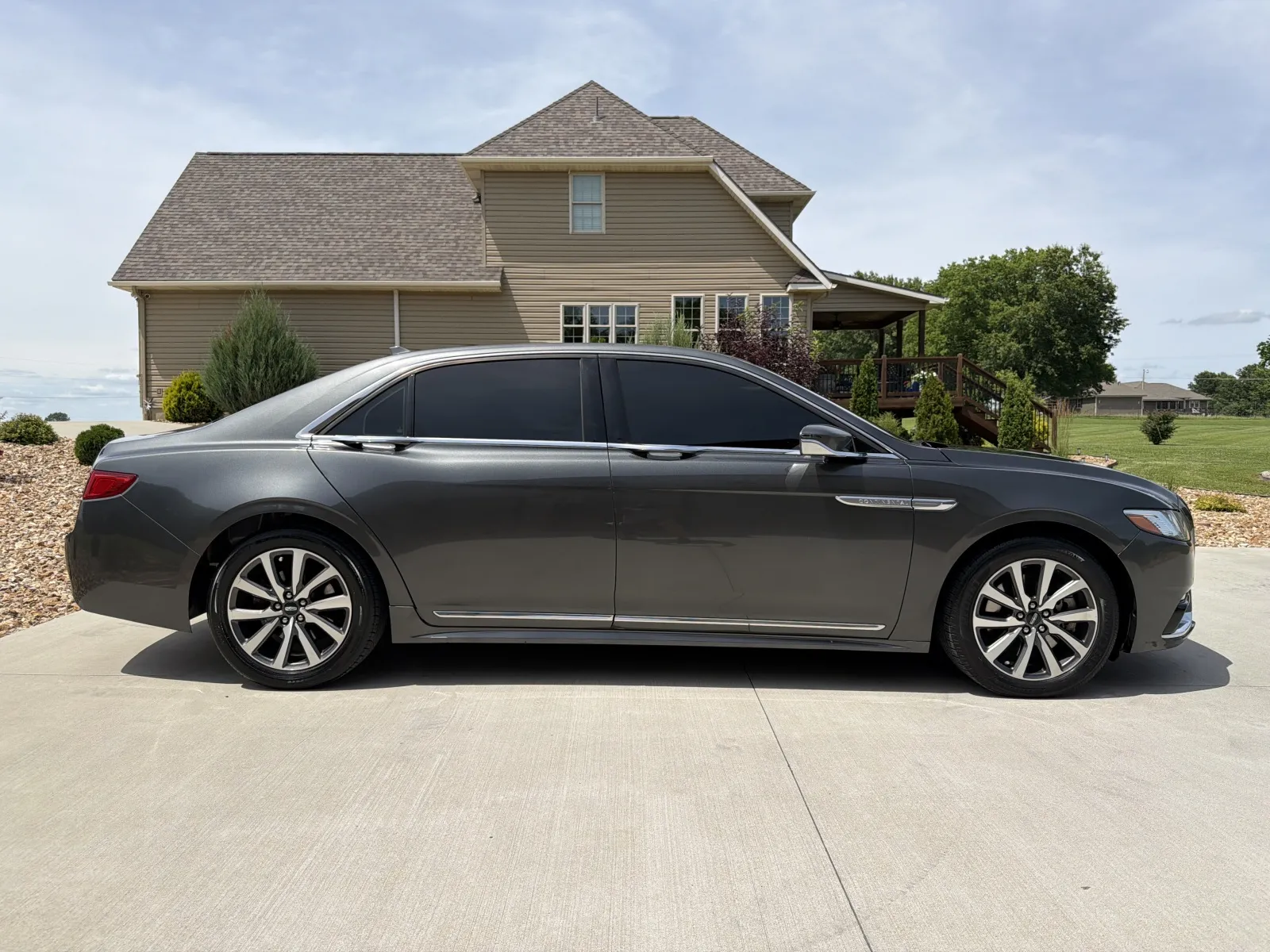 Lincoln Continental photo 50