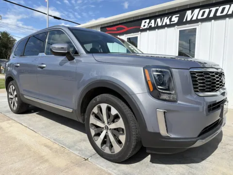 More photos of 2021 Kia Telluride S Sport Utility 4D at Banks Motors LLC, MO