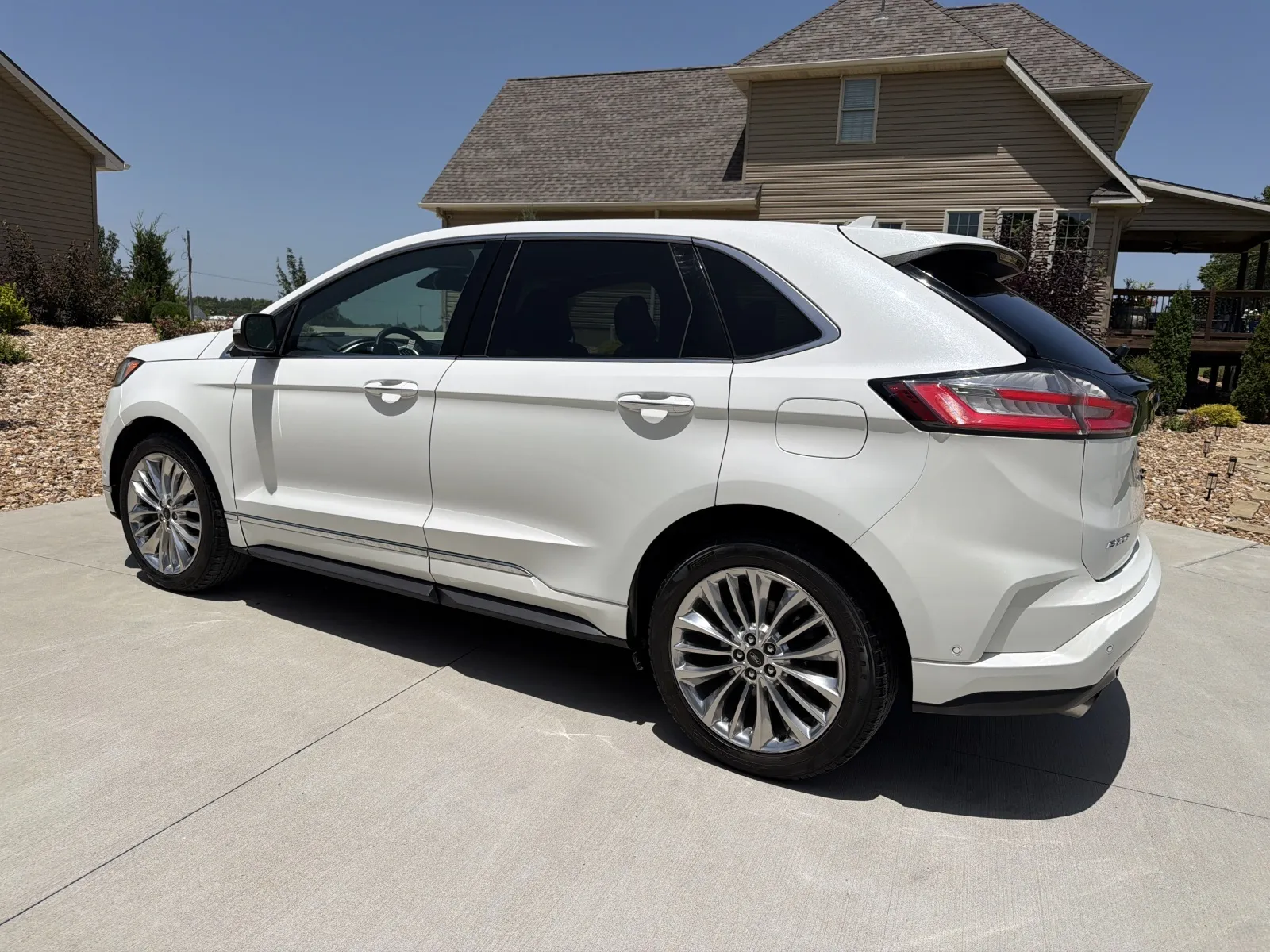 Another view of 2020 Ford Edge Titanium Sport Utility 4D for sale in Clinton, MO at Banks Motors LLC