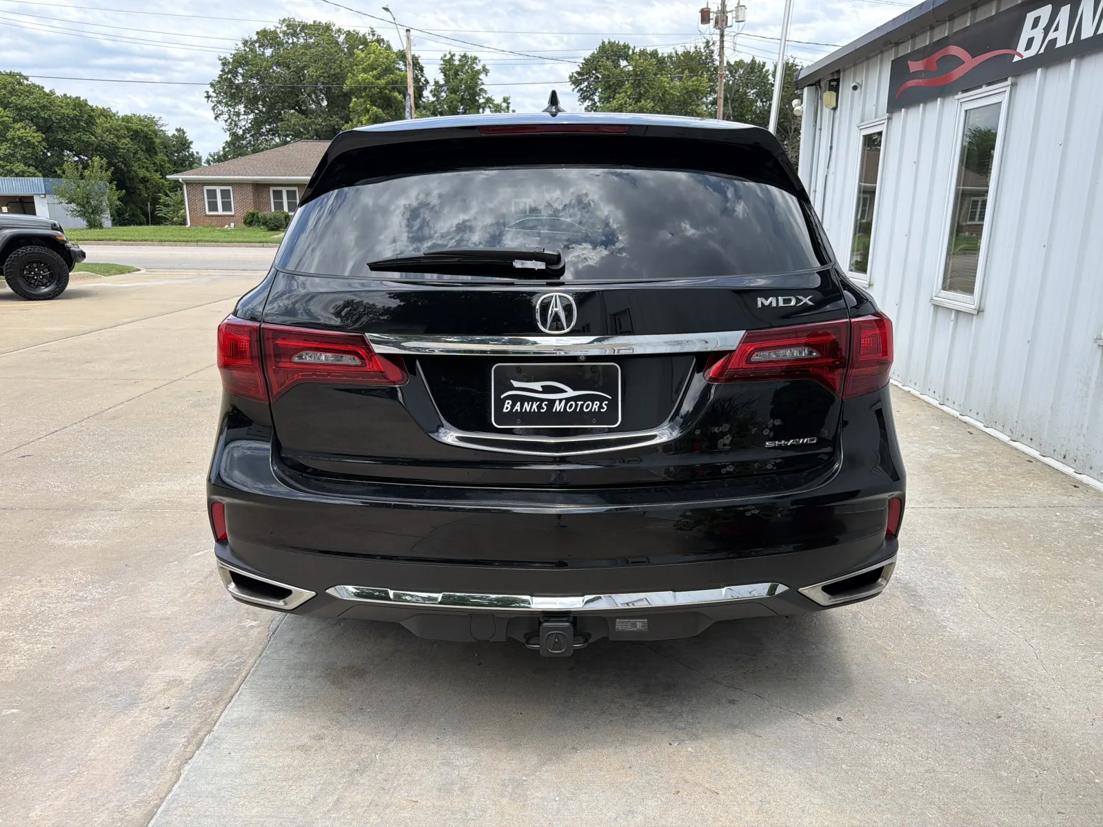Another view of 2017 Acura MDX SH-AWD Sport Utility 4D for sale in Clinton, MO at Banks Motors LLC