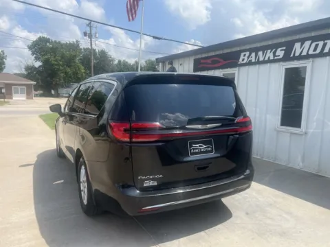 Another view of 2023 Chrysler Pacifica Touring L Van 4D for sale in Clinton, MO at Banks Motors LLC