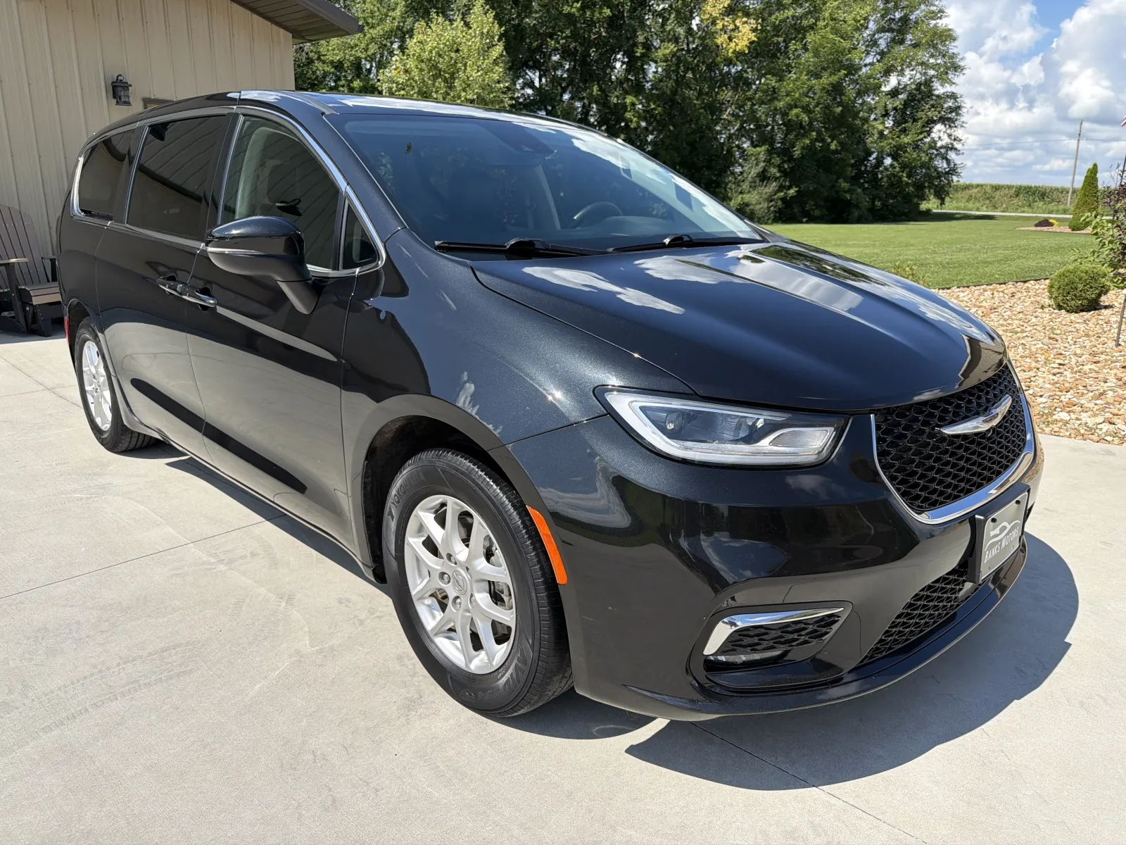 Chrysler Pacifica photo 30