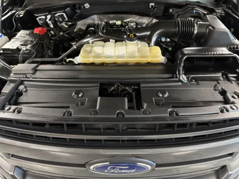 Unknown 2020 Ford F-150 SuperCrew Cab XLT Pickup 4D 5 1/2 ft for sale in Clinton, MO