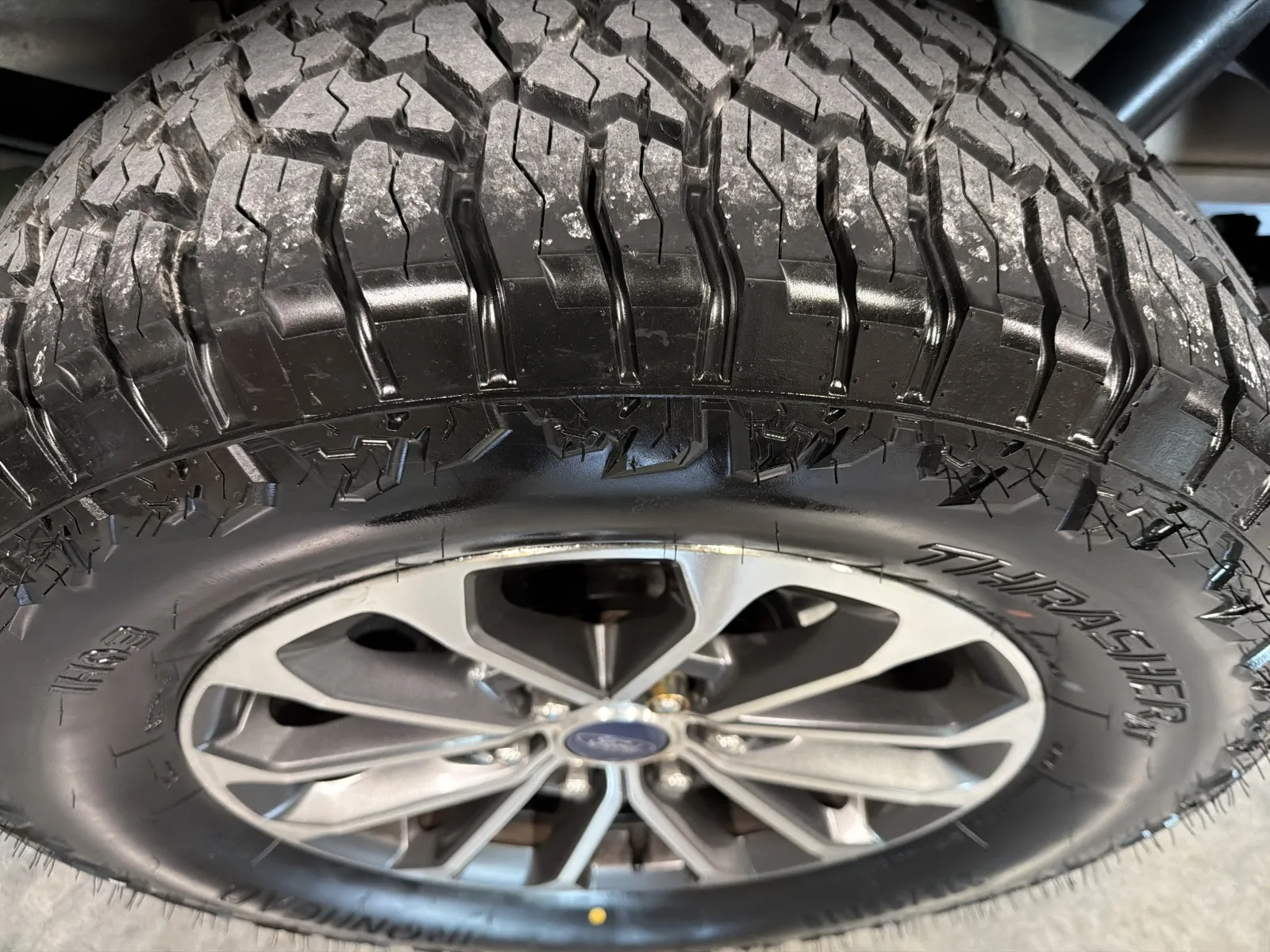 More photos of 2020 Ford F-150 SuperCrew Cab XLT Pickup 4D 5 1/2 ft at Banks Motors LLC, MO