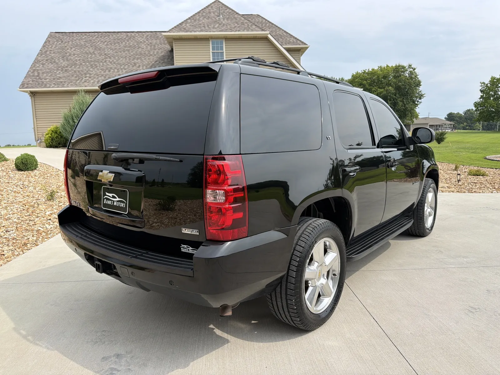 More photos of 2009 Chevrolet Tahoe LT Sport Utility 4D at Banks Motors LLC, MO