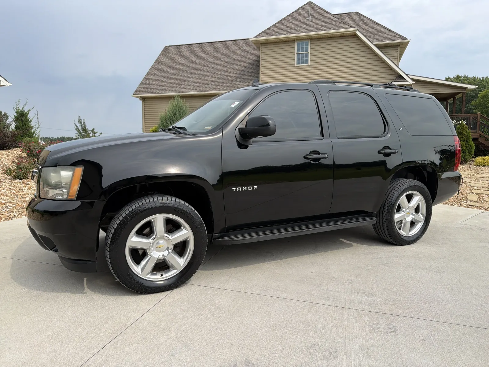 Unknown 2009 Chevrolet Tahoe LT Sport Utility 4D for sale in Clinton, MO