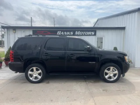 Photos of 2009 Chevrolet Tahoe LT Sport Utility 4D for sale in Clinton, MO at Banks Motors LLC