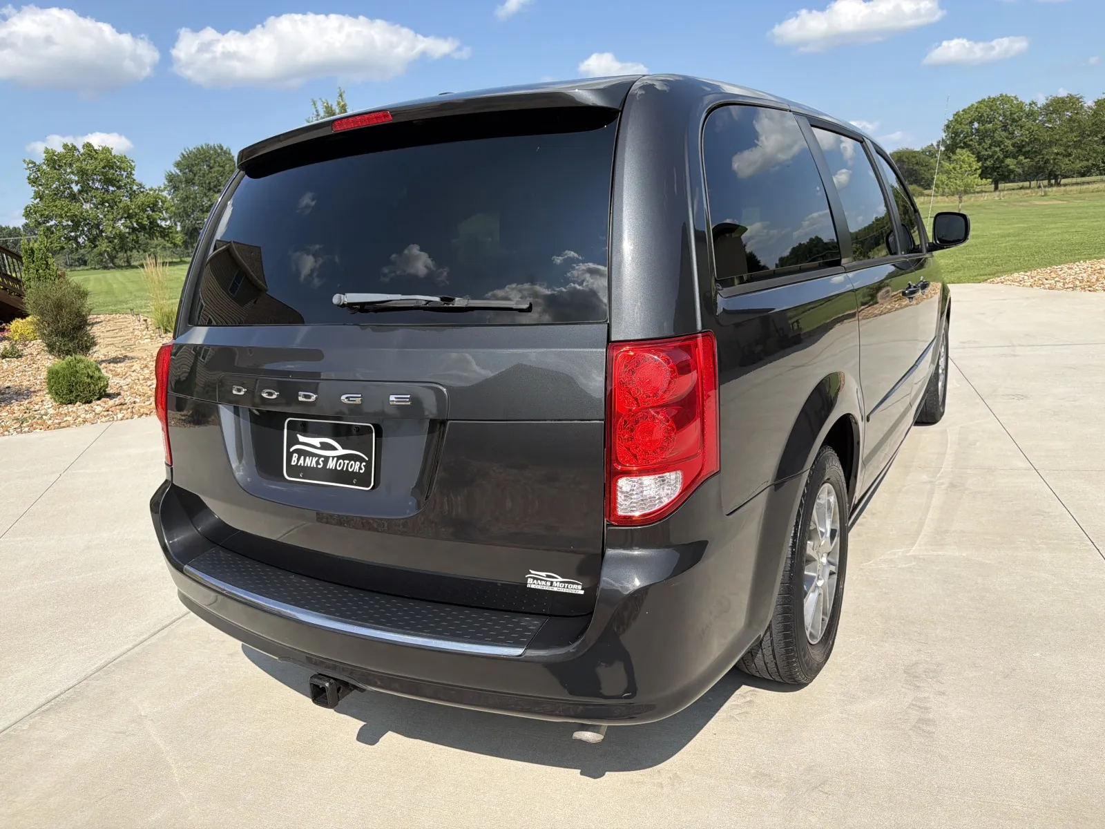 More photos of 2012 Dodge Grand Caravan Passenger R/T Minivan 4D at Banks Motors LLC, MO
