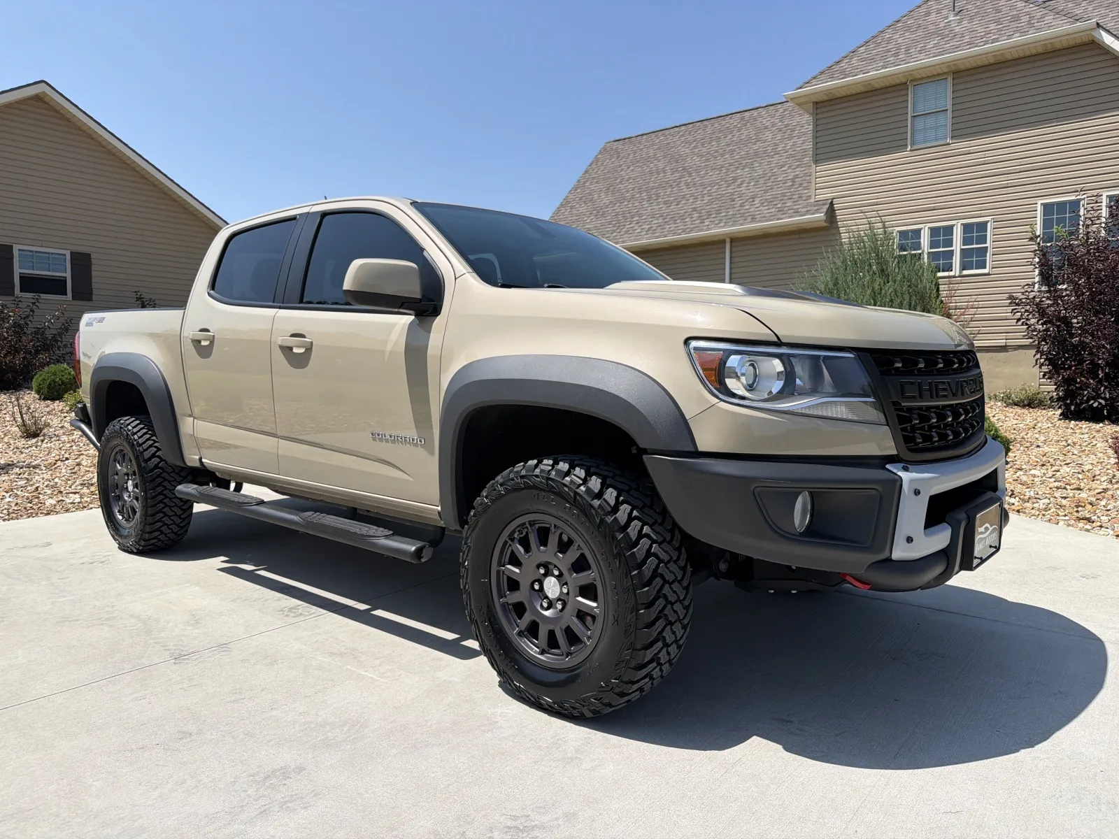 More photos of 2022 Chevrolet Colorado Crew Cab ZR2 Pickup 4D 5 ft at Banks Motors LLC, MO