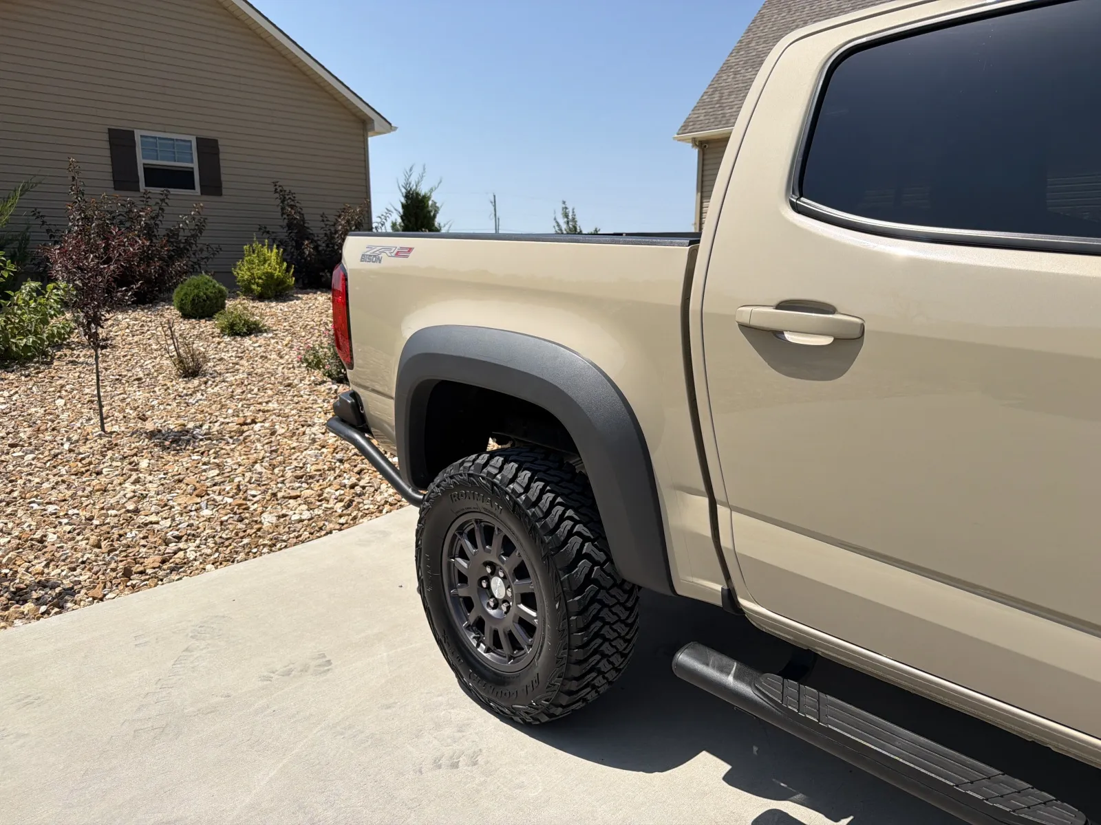 Chevrolet Colorado photo 10