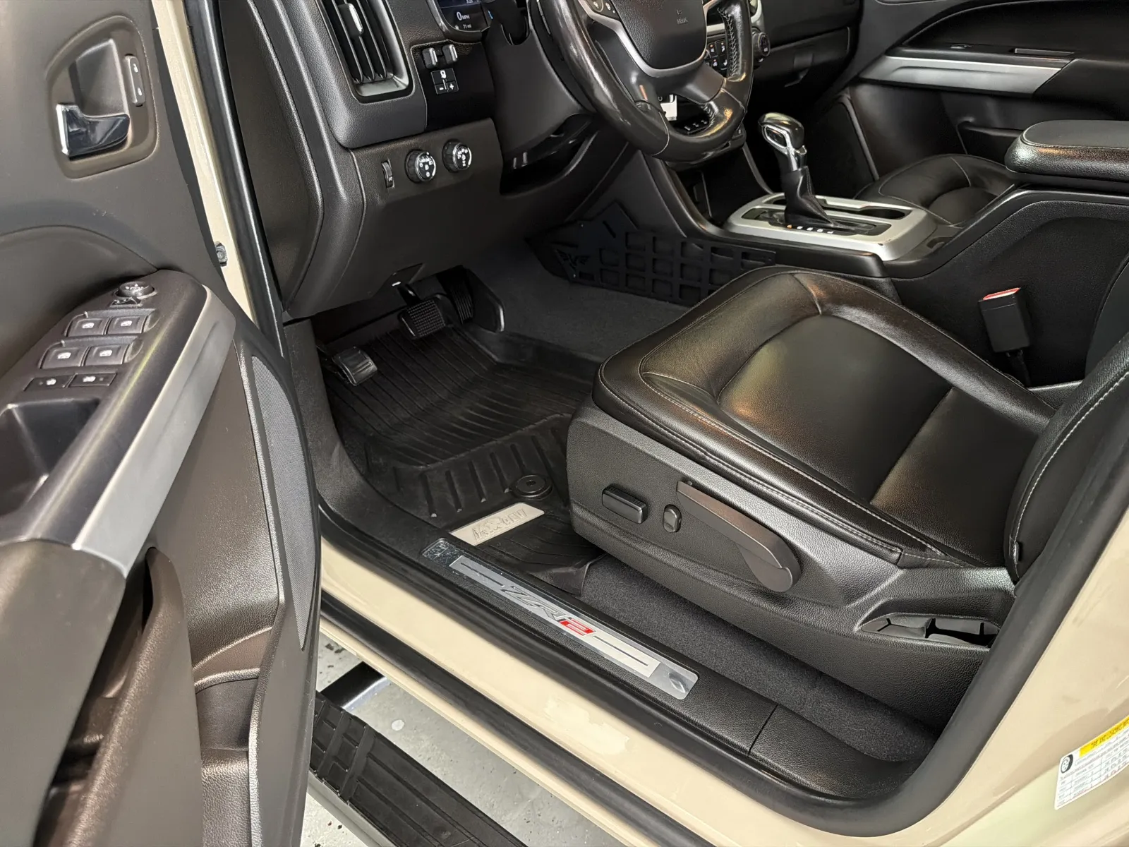 Chevrolet Colorado photo 31