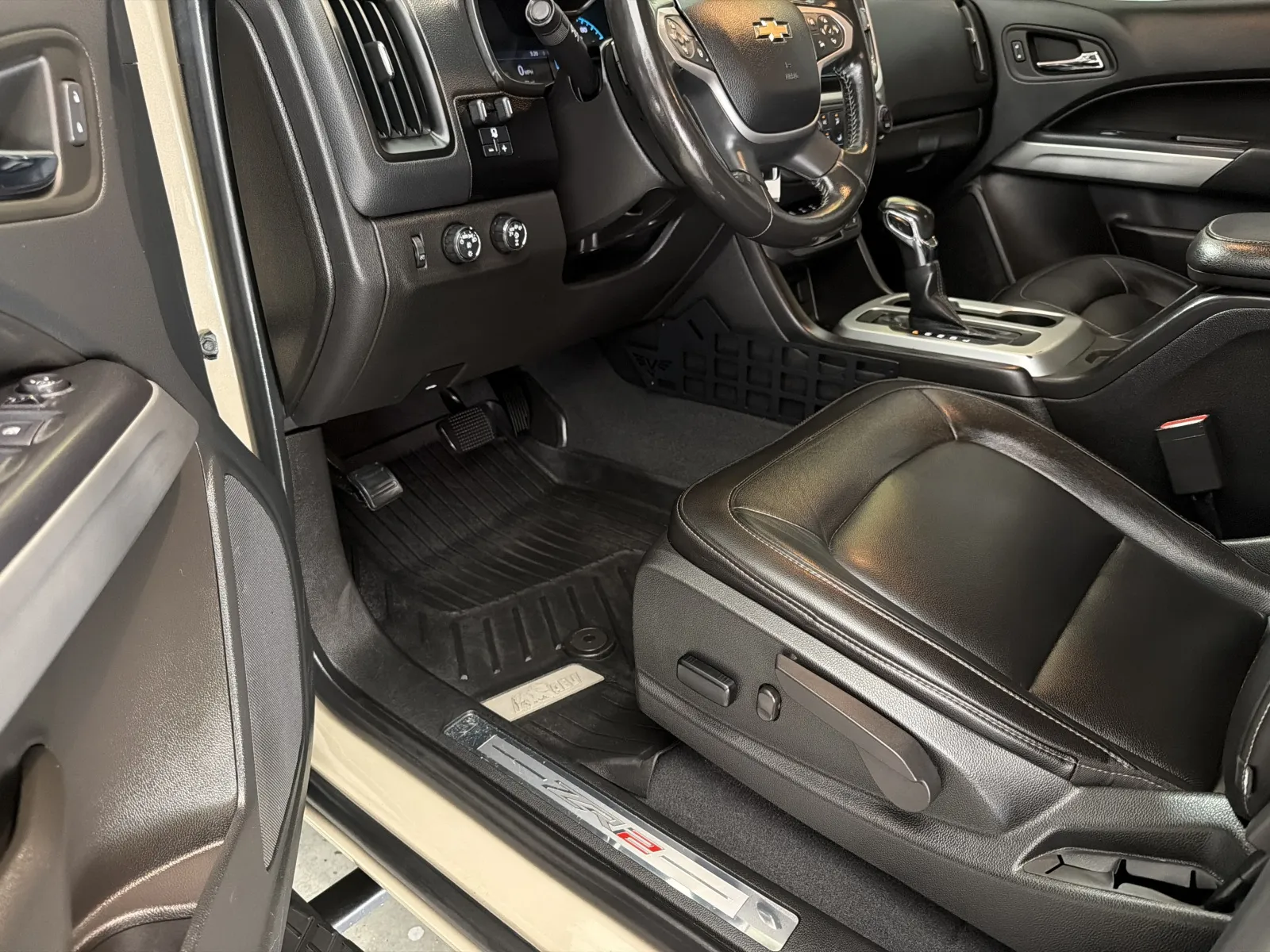 Chevrolet Colorado photo 34