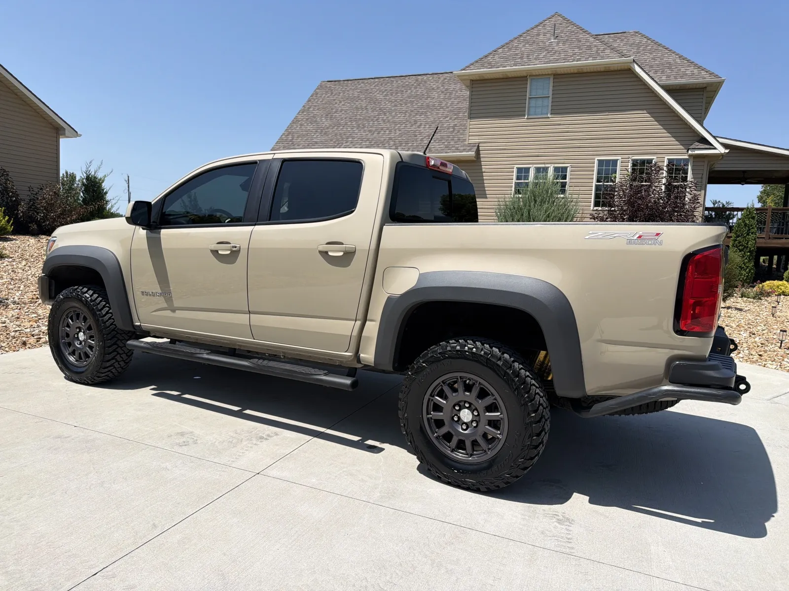 Photos of 2022 Chevrolet Colorado Crew Cab ZR2 Pickup 4D 5 ft for sale in Clinton, MO at Banks Motors LLC