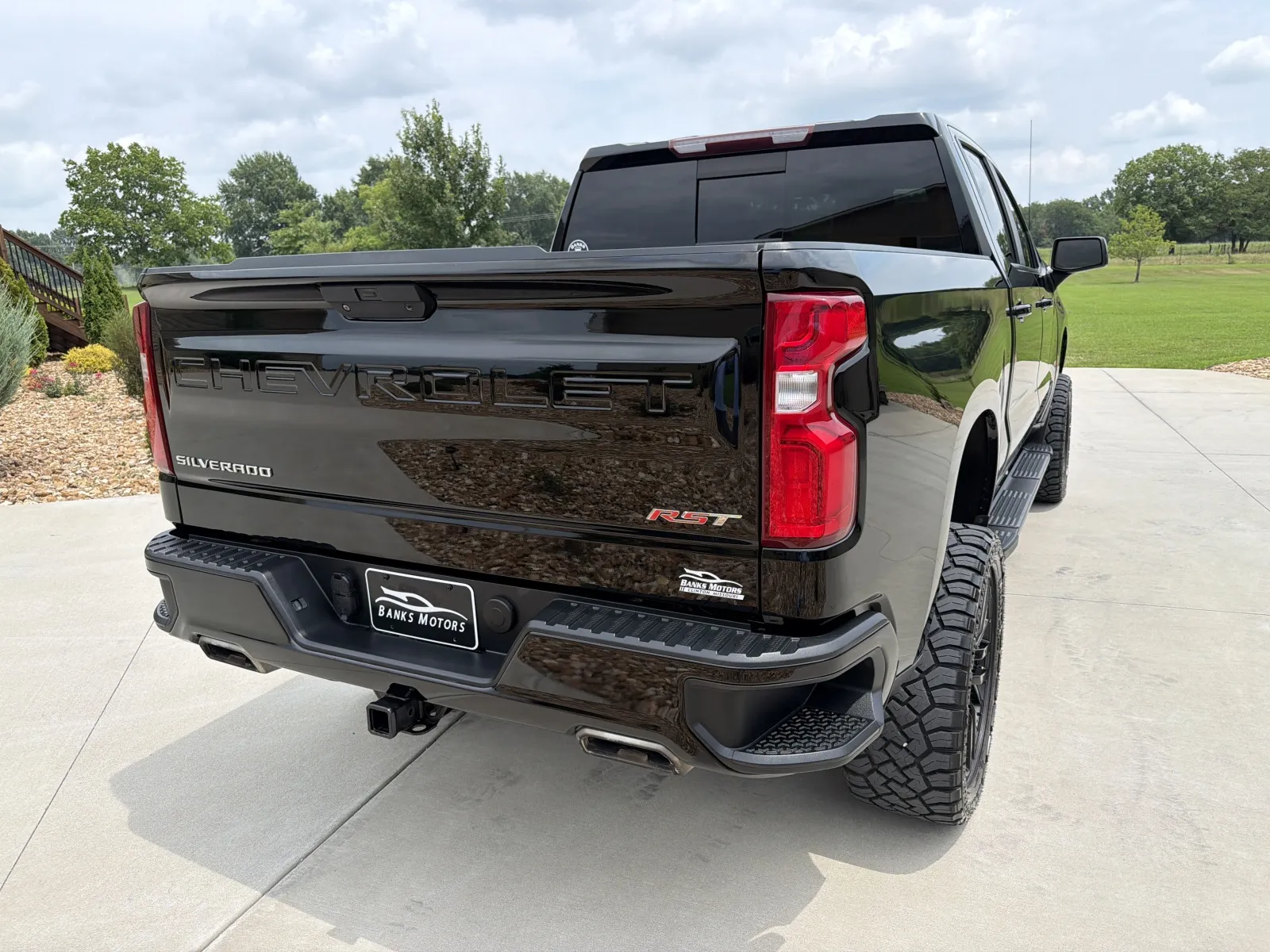 More photos of 2019 Chevrolet Silverado 1500 Crew Cab RST Pickup 4D 5 3/4 ft at Banks Motors LLC, MO