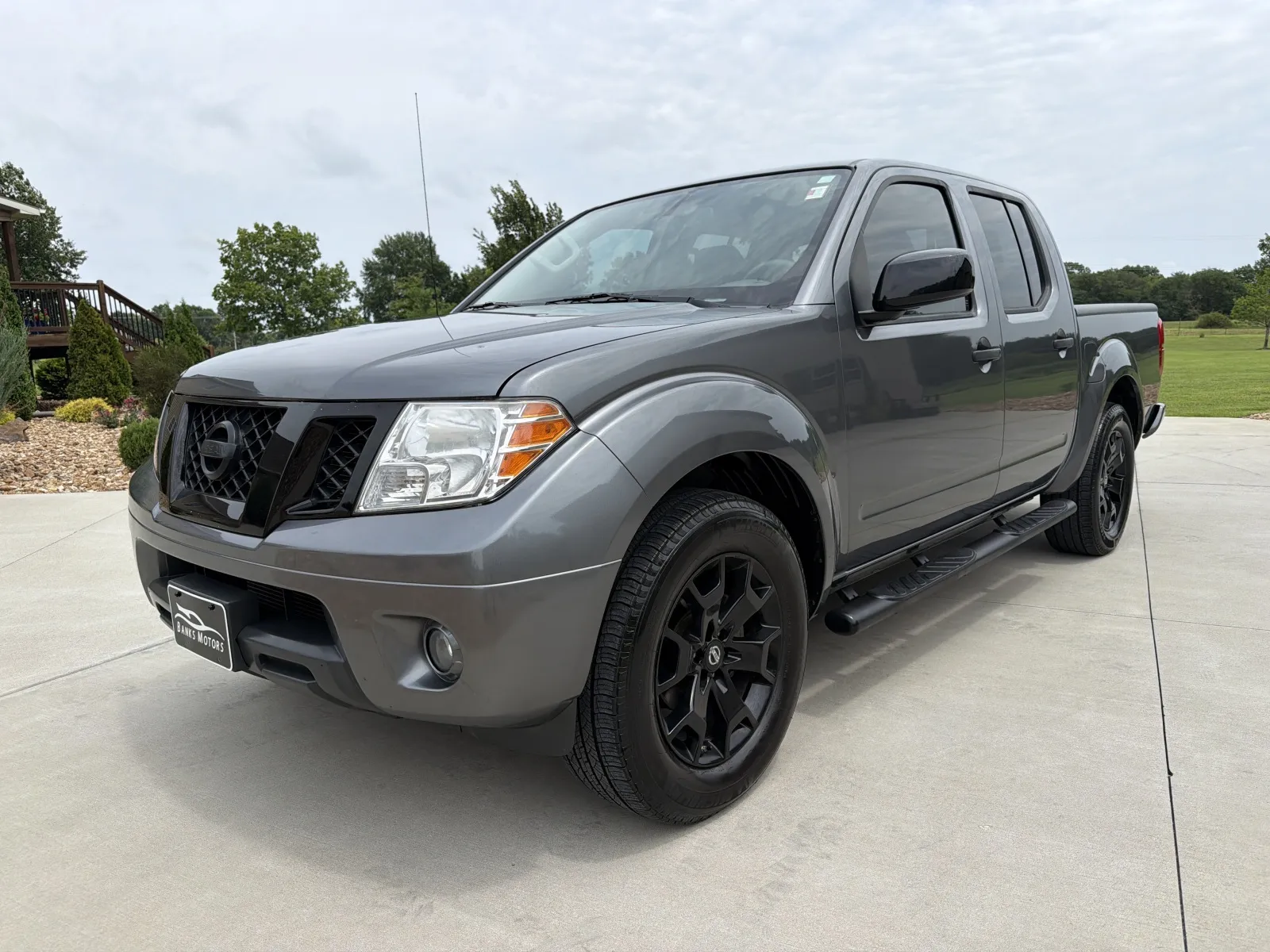 Gray 2019 Nissan Frontier Crew Cab SV Pickup 4D 5 ft for sale in Clinton, MO
