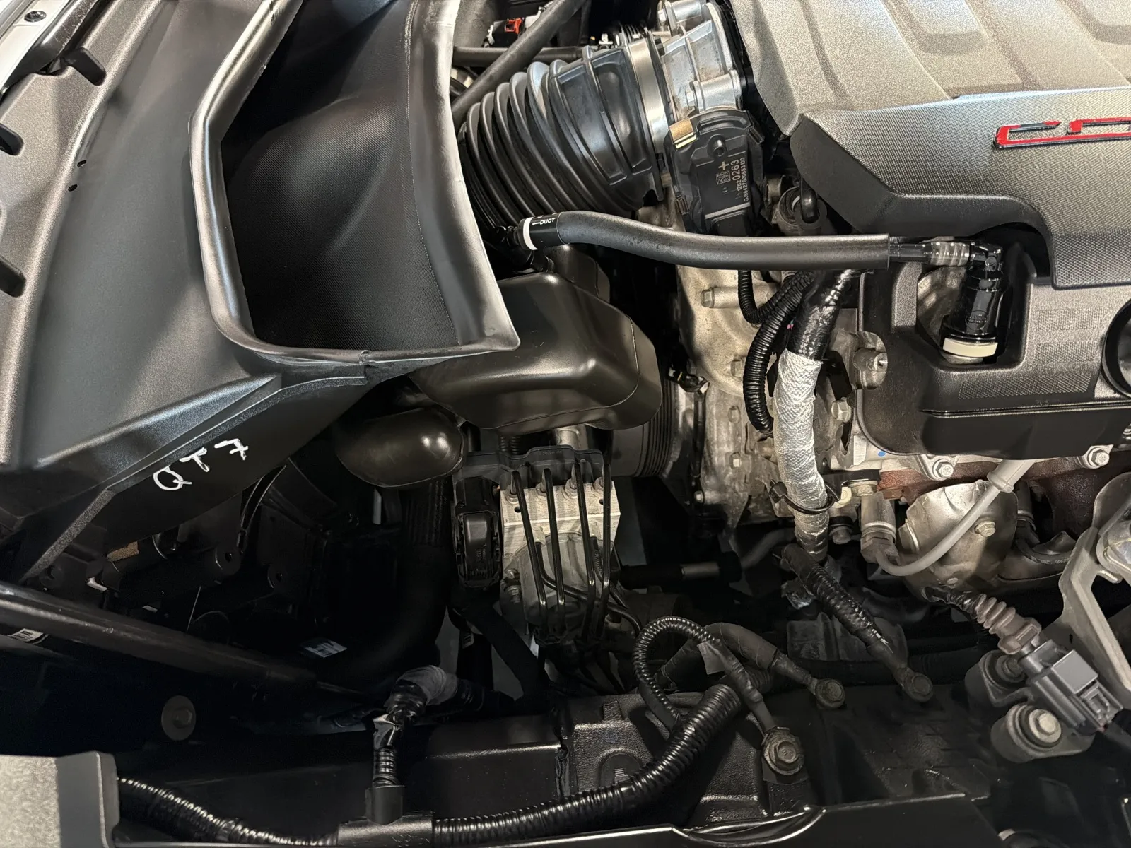Chevrolet Corvette photo 27