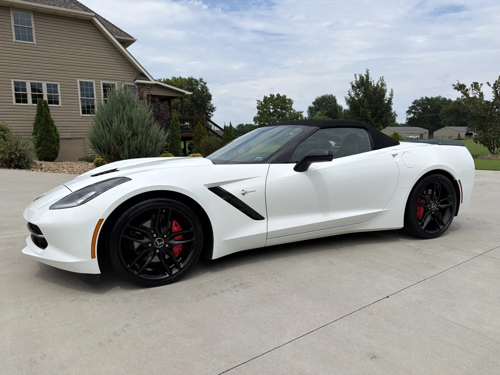 White 2015 Chevrolet Corvette Stingray for sale in Clinton, MO