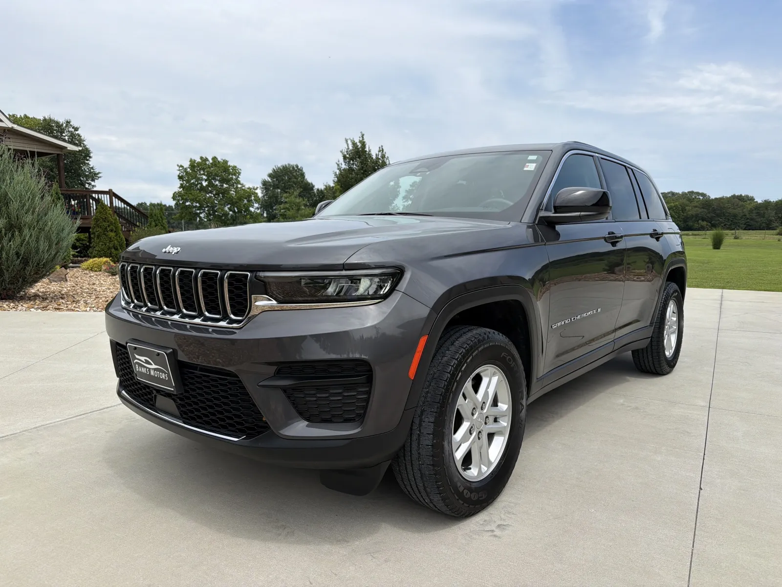 Gray 2023 Jeep Grand Cherokee Laredo Sport Utility 4D for sale in Clinton, MO