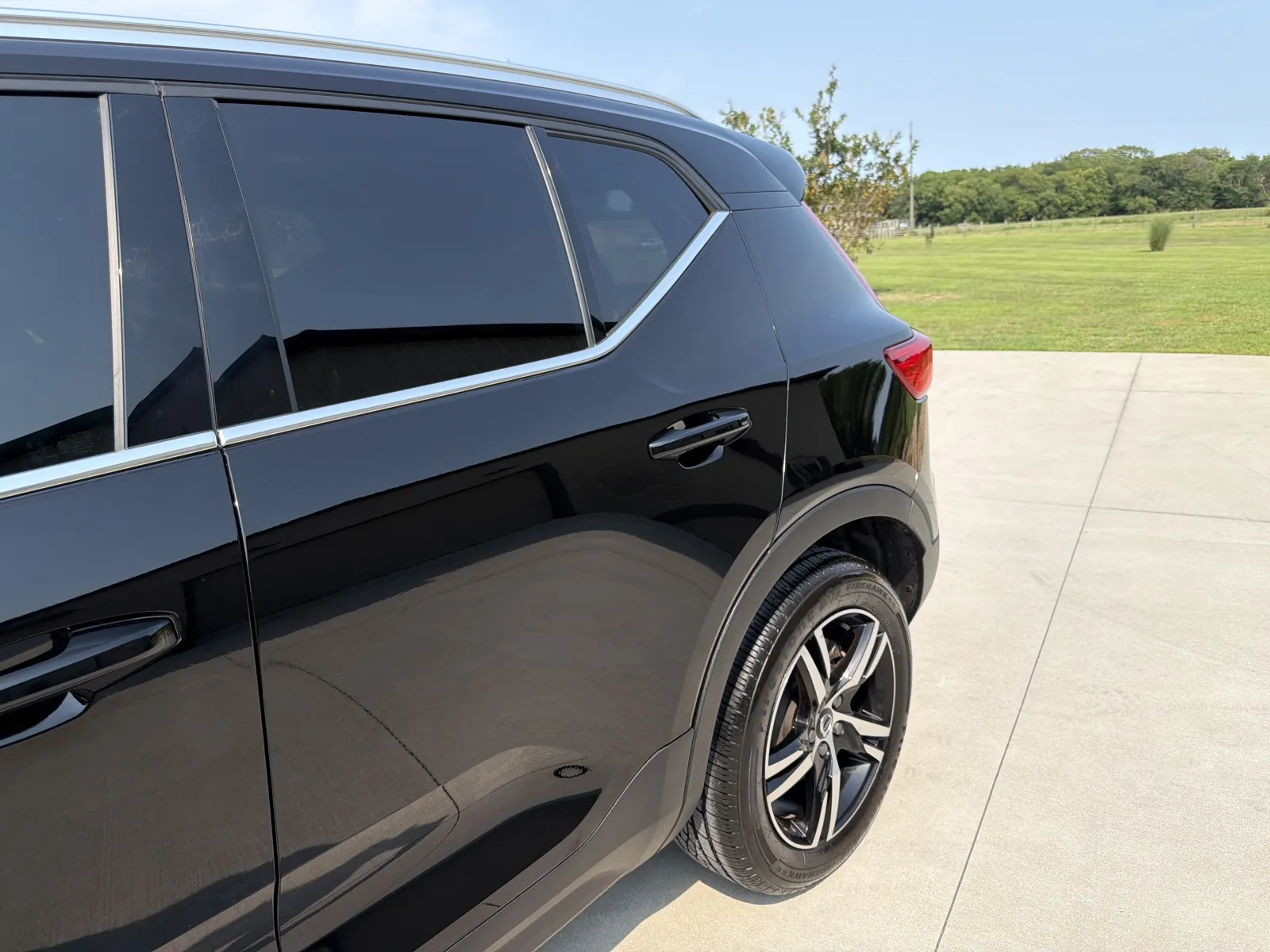 Volvo XC40 photo 12