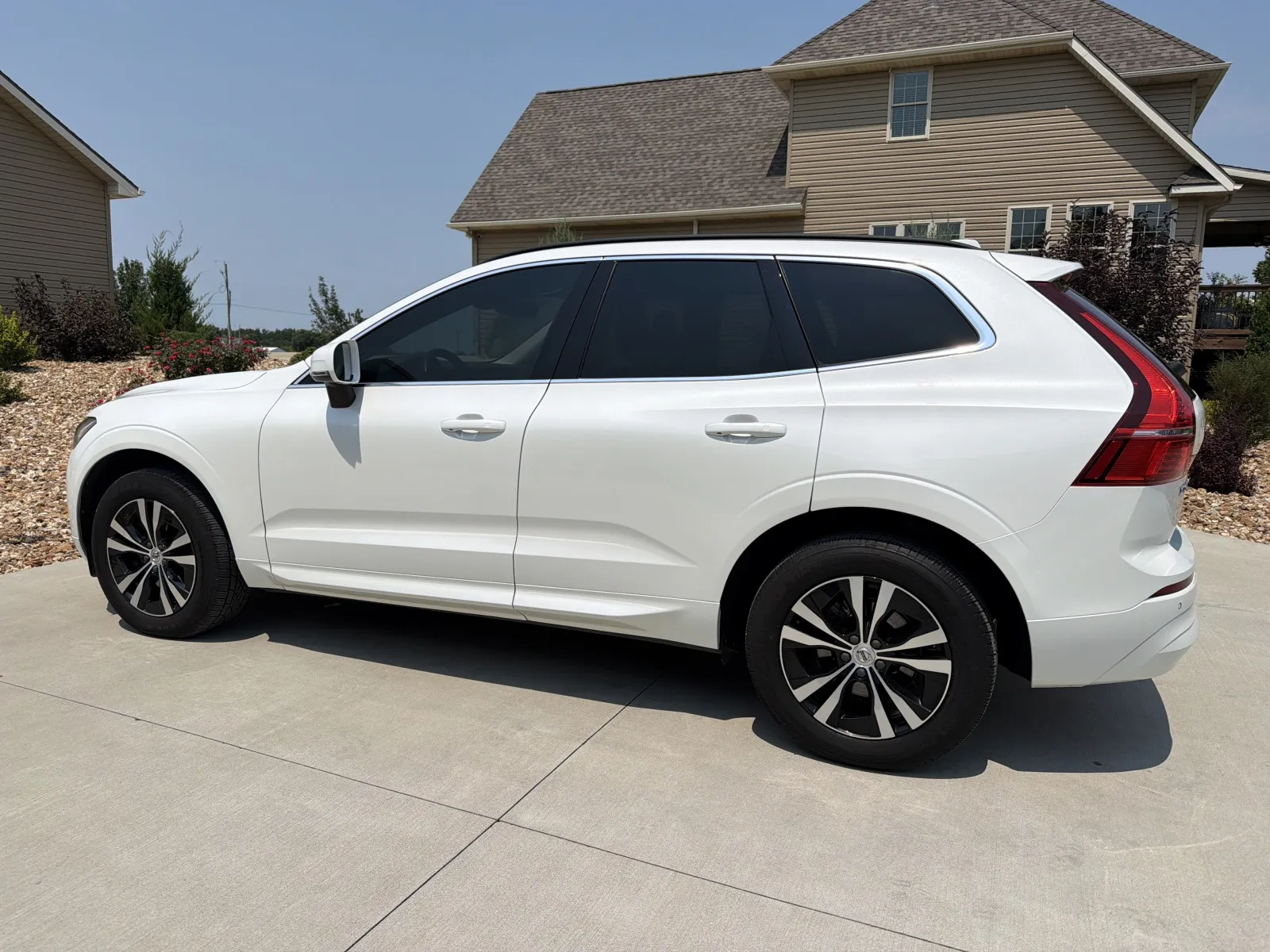 Another view of 2023 Volvo XC60 B5 Core Sport Utility 4D for sale in Clinton, MO at Banks Motors LLC